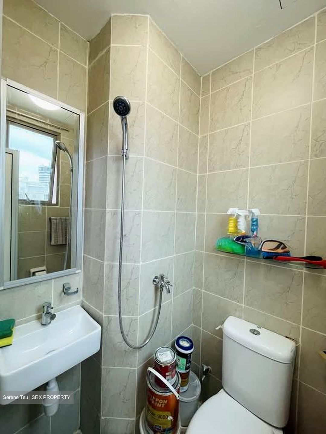 Landbay Condominium (D16), Condominium #589815751